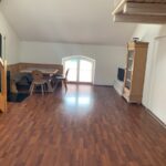 Apartment 4 Wohn- und Essbereich
